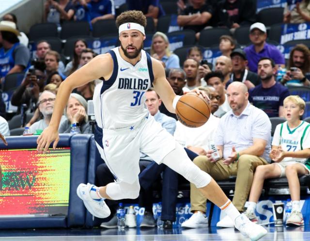 竞技宝-汤普森首秀表现糟糕 正负值全场最低拿紧张当理由